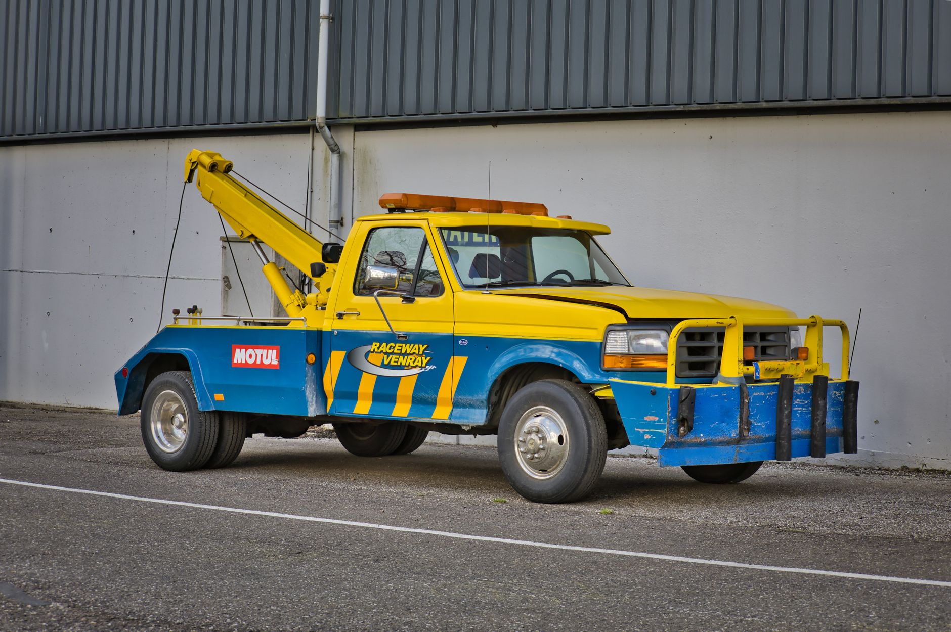 Remorquage voiture équipe à Sèvremoine